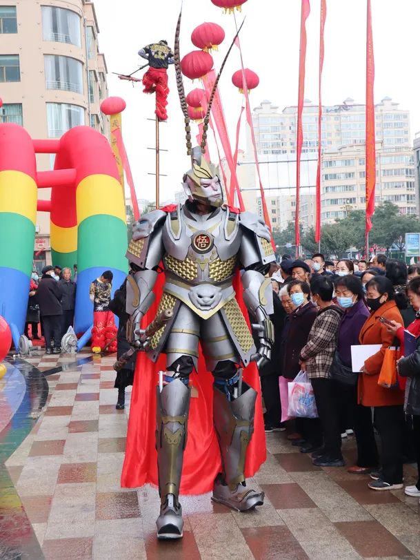 临夏百益超市盛大开业啦！变形悟空、大唐不倒翁，重磅来袭(图7)